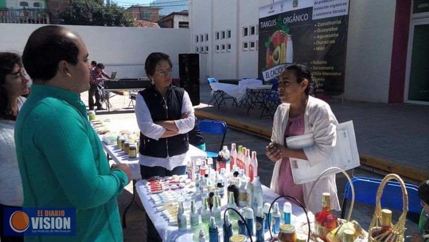 Productores de la región oriente, organizan Primer Tianguis Orgánico: Lucas Carbajal