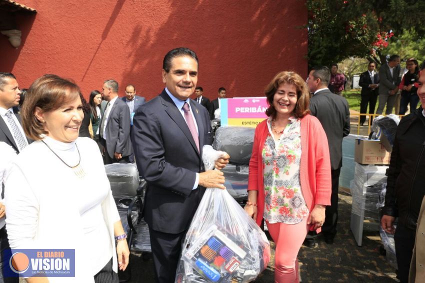 Michoacán prioriza apoyo a sectores vulnerables: Silvano Aureoles