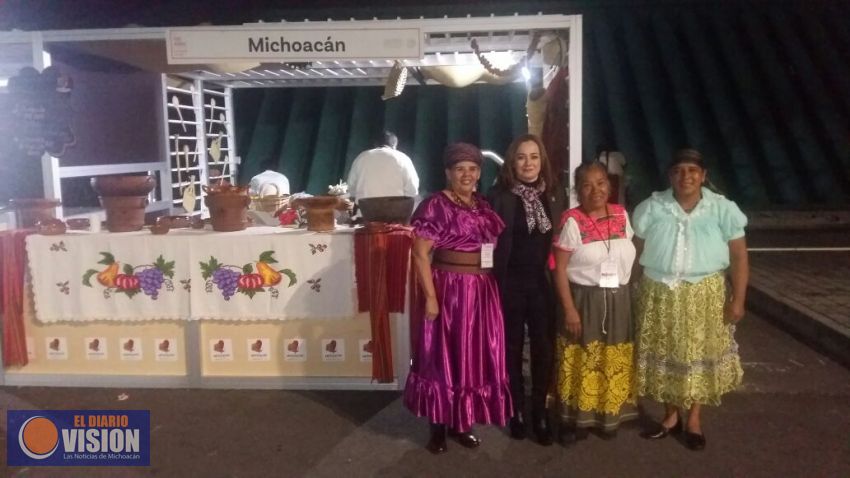 Cocineras Tradicionales y artesanos michoacanos participan en el IV Foro Mundial de la Gastronomía