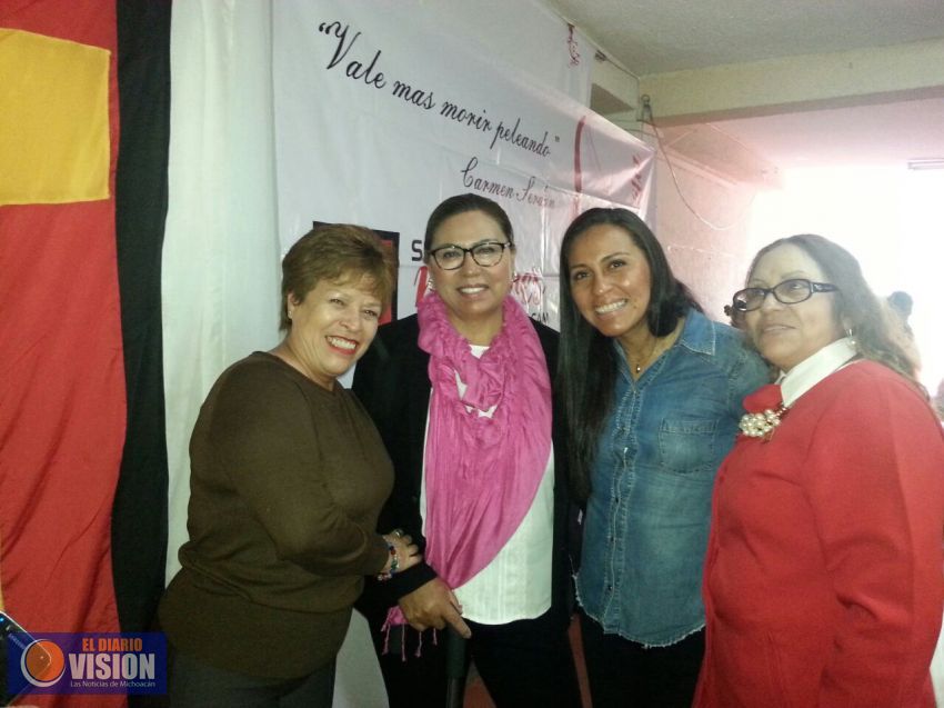 En Zitácuaro mujeres conocen la labor legistativa a su favor