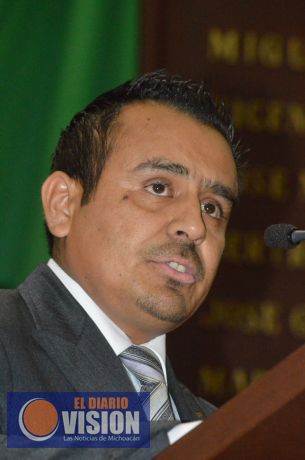Enrique Zepeda denuncia irregularidades en la Secretaría de Salud de Estado