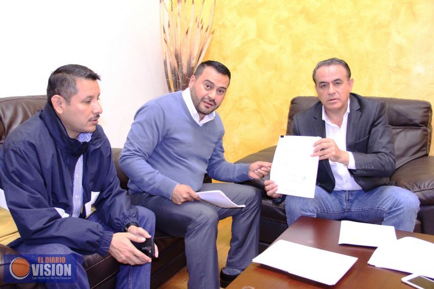 Congreso recibe propuesta de reestructuración de deuda