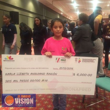 Entregan apoyos por cerca de 3 mdp a beneficiarios del Pronapred en Uruapan