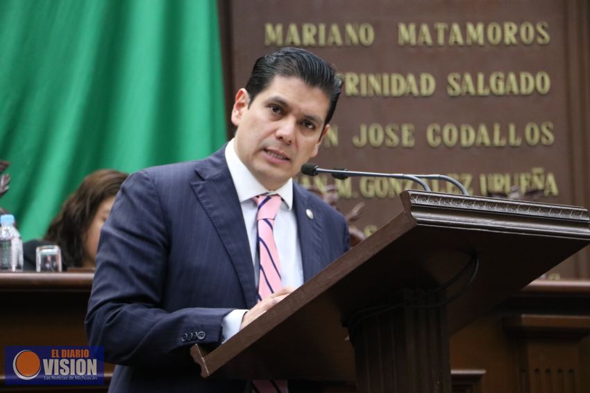 Ernesto Núñez exhorta al Gobernador a dar pronta solución al desabasto de gasolina en Michoacán