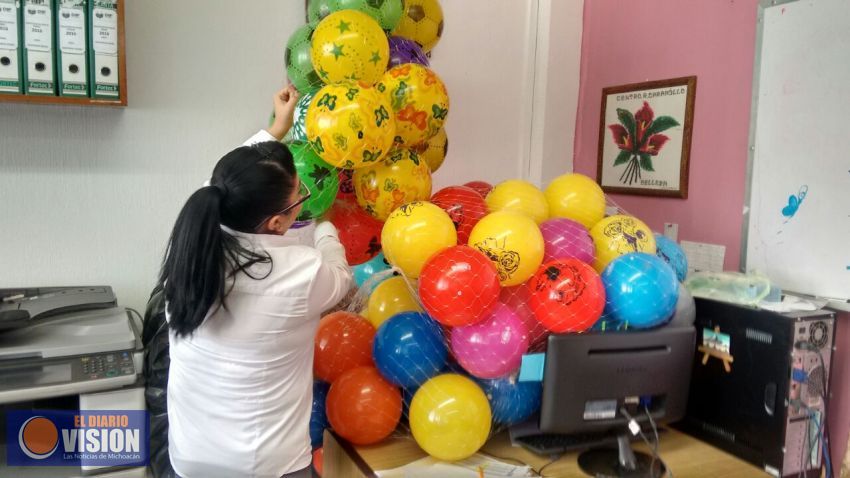 Exhorta DIF Municipal a colaborar con los Reyes Magos Un juguete una sonrisa 