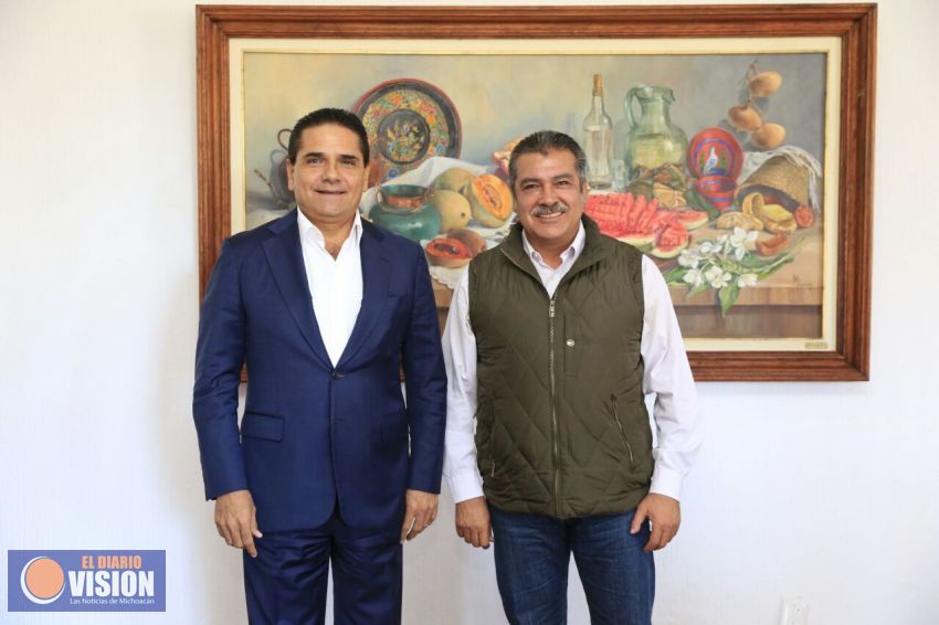 Se reúne Gobernador con el senador Raúl Morón
