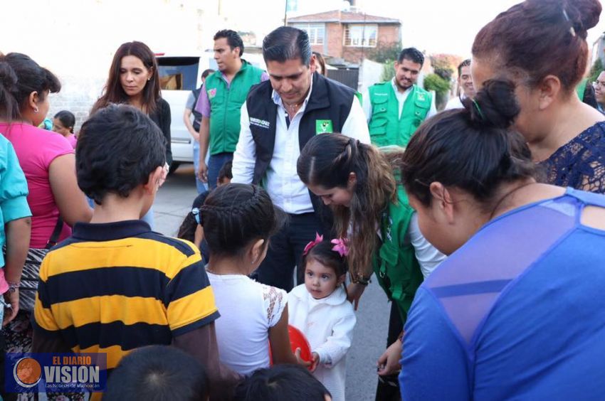 Ernesto Núñez realiza entrega de juguetes a más de 7000 niños 