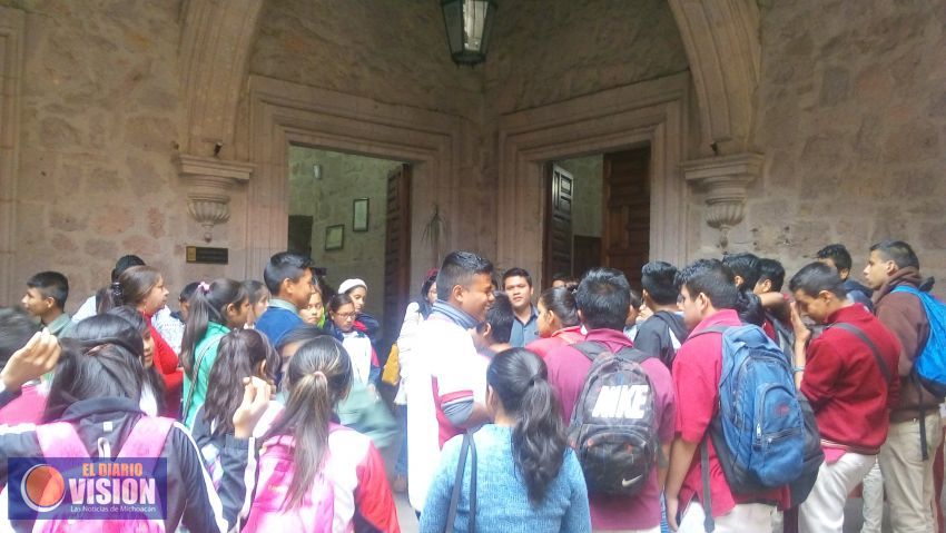 Ayuntamiento de Morelia se compromete a cumplir acuerdos con FNERRR