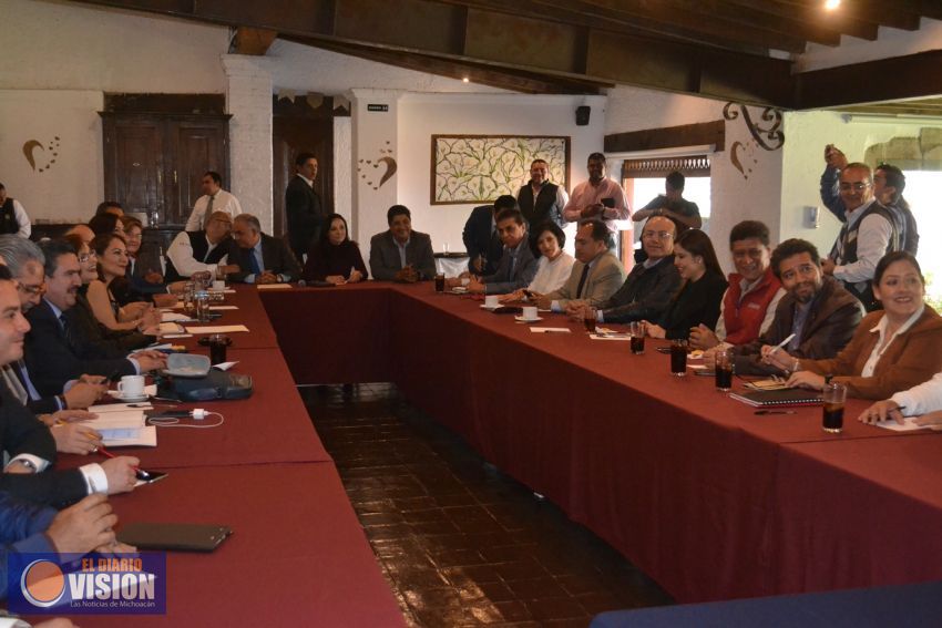 Legisladores priístas y delegados federales en coordinación para bien de Michoacán
