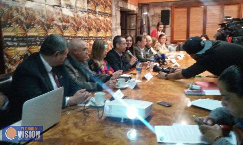 CANACO SERVyTUR MORELIA, presenta informe de actividades 2016.