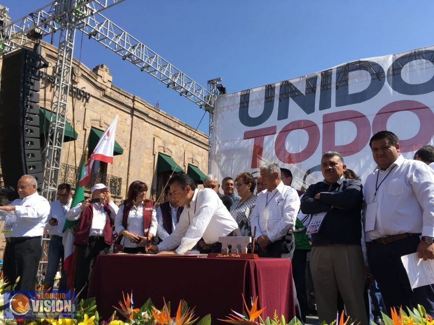 Discurso de Fidel Calderón durante mitin de López Obrador en Michoacán