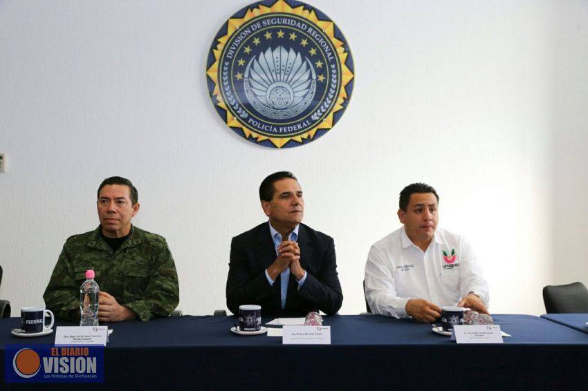 Revisa Gobernador estrategia de seguridad en Uruapan