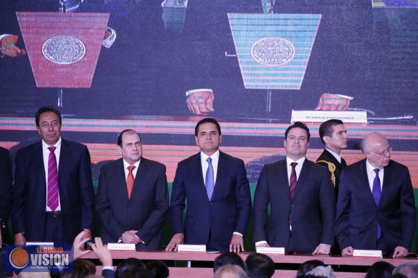 Asiste Silvano Aureoles a Clausura de 33 Asamblea del Consejo Nacional Agropecuario