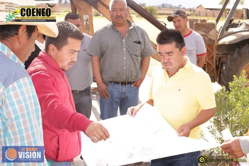 Inicia construcción de la Plaza Publica en la Colonia Primo Tapia en Coeneo