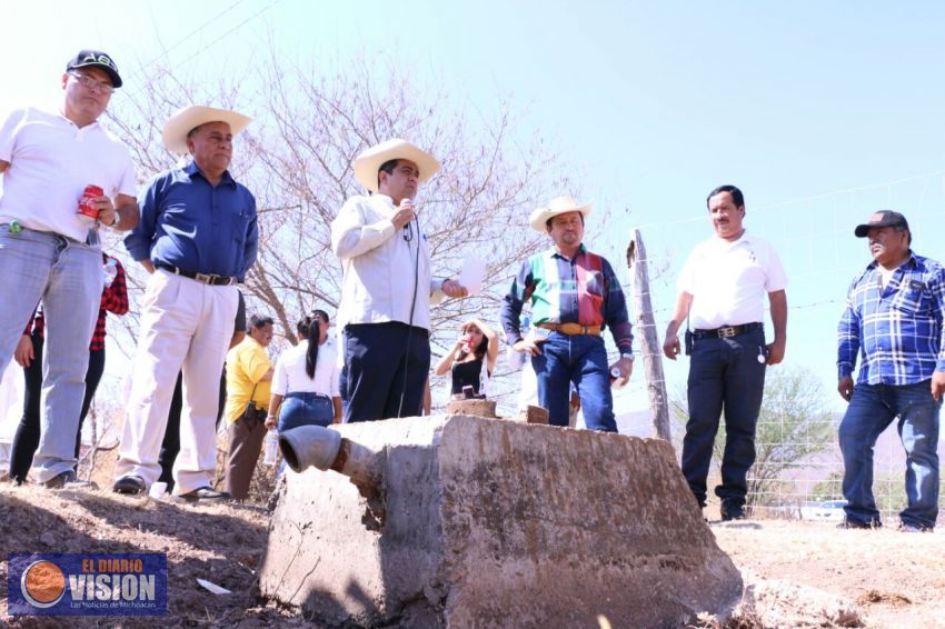 Inaugura Ayuntamiento de Huetamo ampliación de la electrificación en Tziritzicuaro: Elías Ibarra