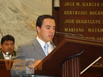 Jesús Ávalos Plata propone Ley de Fomento Artesanal para Michoacán
