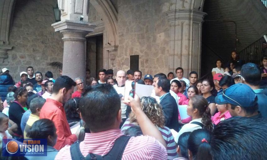 Movimiento Social Revolucionario entrega pliego de obras al ayuntamiento de Morelia.