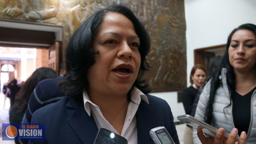 Jeovana Alcántar con dos metas este 2017, Ley Orgánica Municipal y Residuos sólidos de la Ciénega