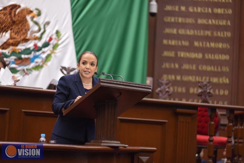 Penas ejemplares a funcionarios que desvíen recursos de Michoacán: Andrea Villanueva