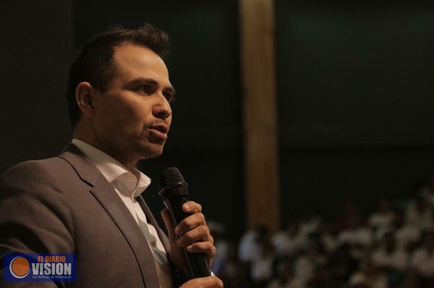 López Meléndez urge a diputados dejar de retrasar discusión del proyecto de reestructura