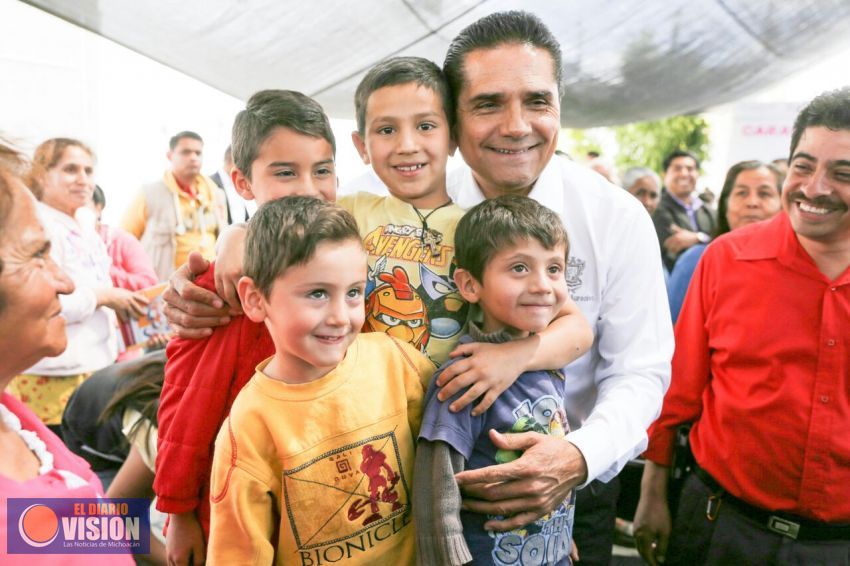 Somos un Gobierno sensible a las necesidades de la gente: Silvano Aureoles.