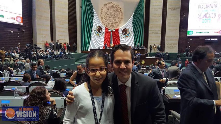 Buscará Alfredo Anaya crear “Banco Nacional de Becas”   