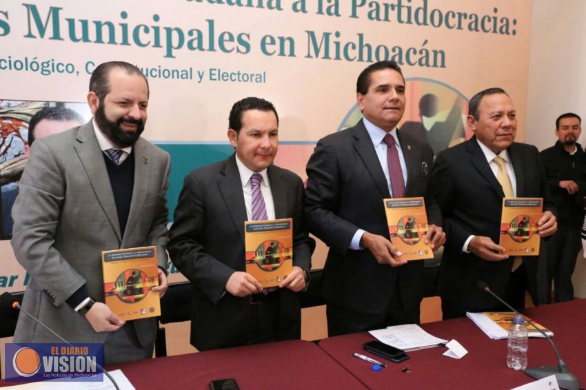 México requiere creación de un frente de coaliciones equilibradas: Silvano Aureoles