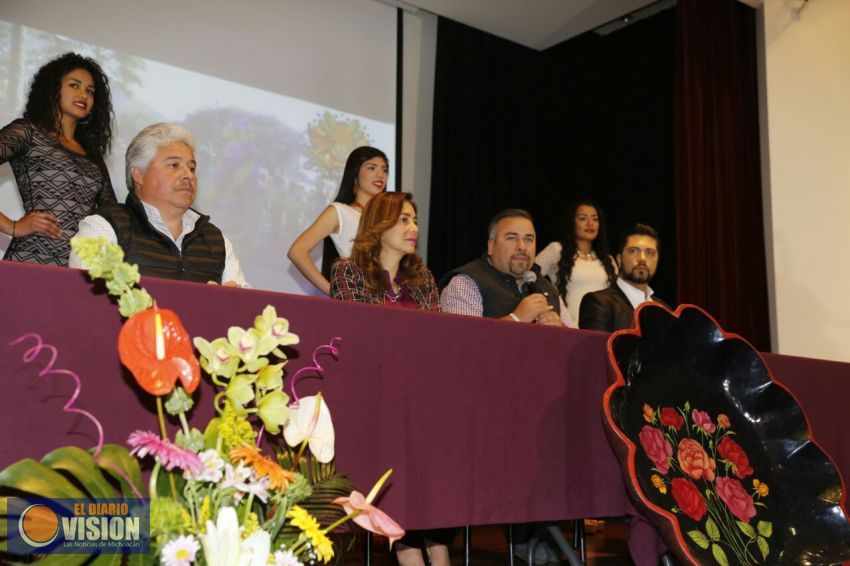 Todo listo para el carnaval de la flor en Tuxpan