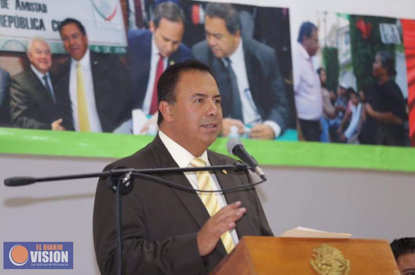 Nuevo golpe del PRI-AN a los trabajadores de México: 