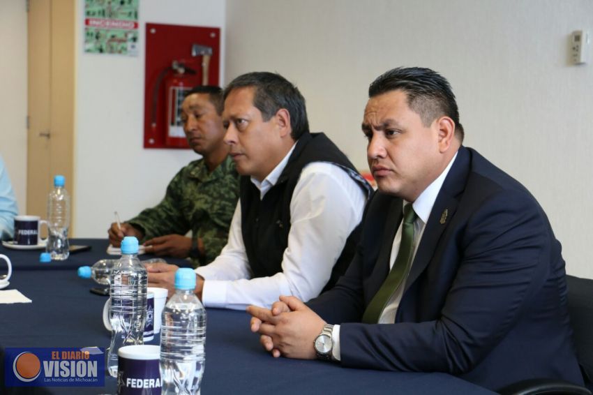 Retoman campaña para eliminar uso de vidrios polarizados en Uruapan