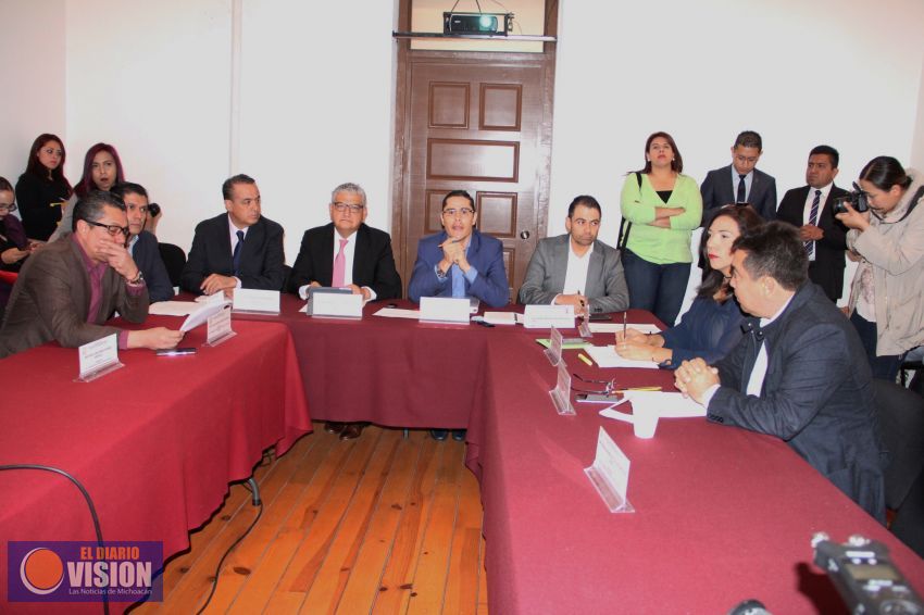 Comisiones Unidas aprueban reestructura de la deuda pública