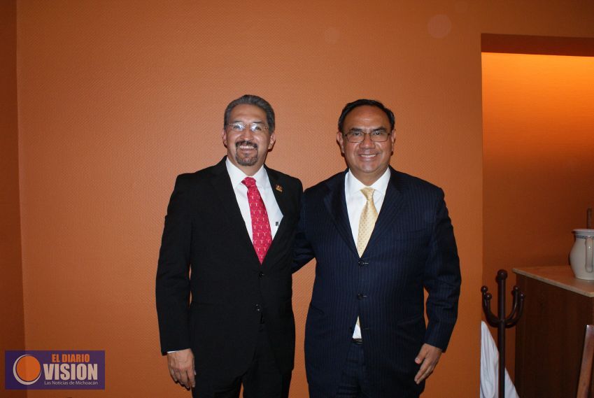 Con obra editorial, Cámara Federal de Diputados se suma al Centenario de UMSNH