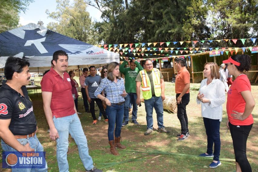 Todo listo  para la Kermés 2017 en Morelia 