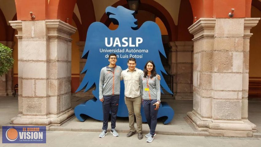 Estudiantes del CECyTEM triunfan en la Olimpiada Nacional de Química