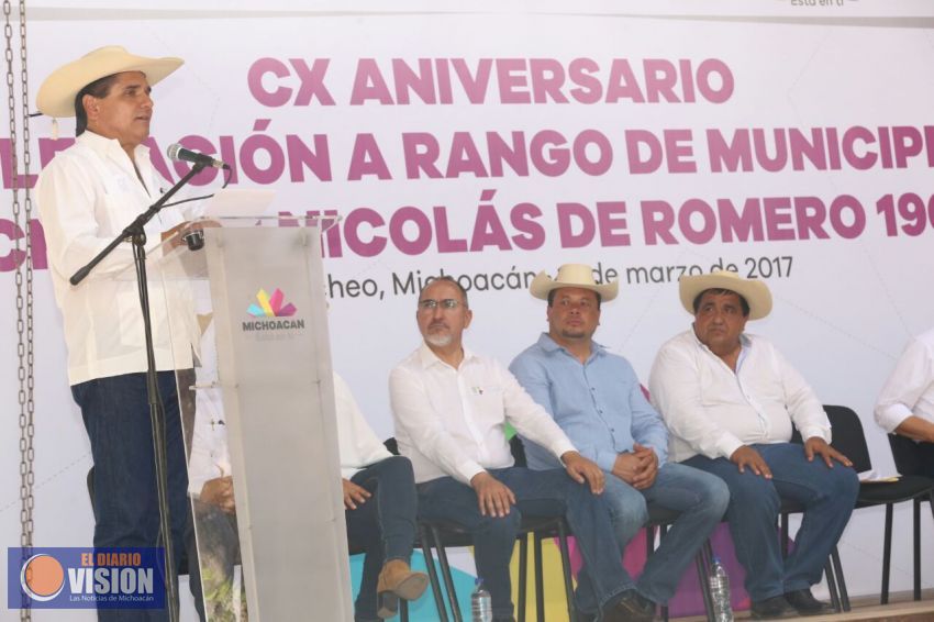 Llama Gobernador a la unidad para sacar adelante a Tiquicheo y Michoacán 