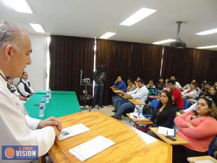 Reconocen al Hospital de Uruapan, por ser de los mejores nosocomios en la entidad 