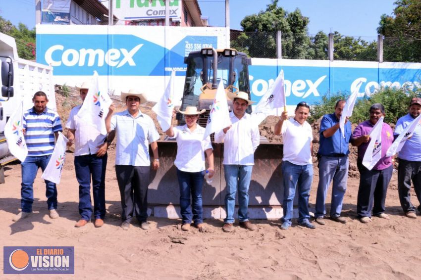 Elías Ibarra pone en marcha limpieza y desazolve de ríos y drenes en Huetamo