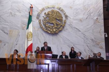 Educación, la mejor opción para orientar al país hacia una nueva época: Madero Naranjo