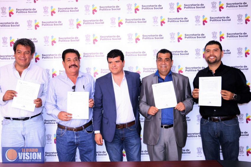 En favor de los adultos mayores Huetamo firma convenio con Sepsol: Elías Ibarra  