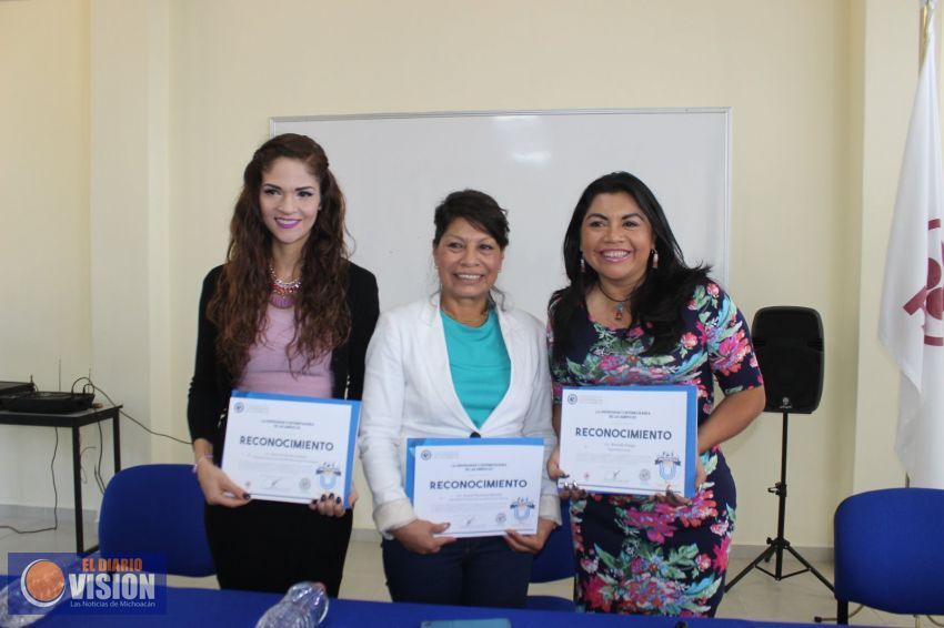 Gema del Río Ambriz participa en la ponencia “La Participación de la Mujer dentro de la Política