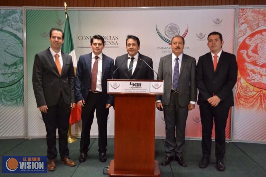 Designan a Víctor Silva Tejeda presidente de la Comisión de Desarrollo Social en la Cámara 