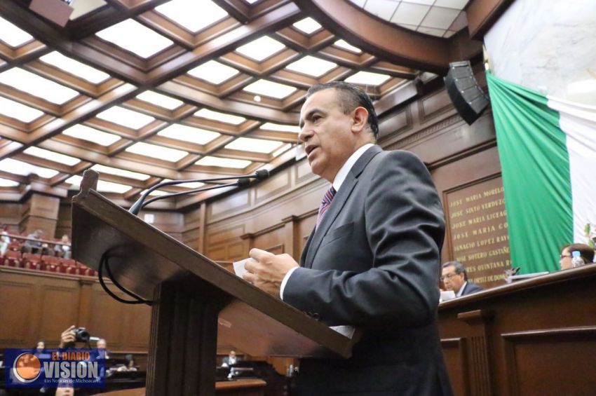 Facilitar a los ciudadanos corrección de actas propone Sigala 