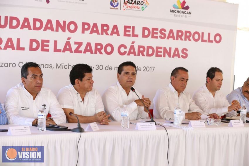 Voluntad y compromiso pleno para sacar adelante a Lázaro Cárdenas: Silvano Aureoles