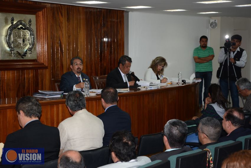 Aprueban dos nuevas carreras en la UMSNH: Ingeniería Mecatrónica y Mercadotecnia