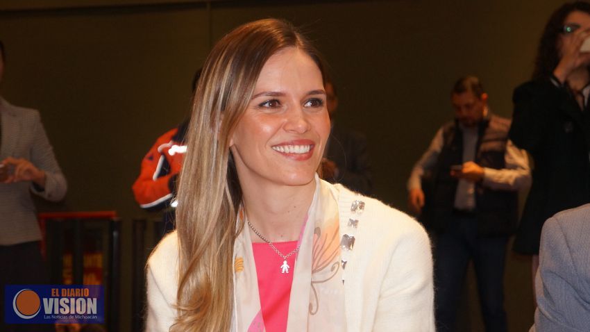 Lamentable que medio  de comunicación discrimine a la mujer: Daniela de los Santos