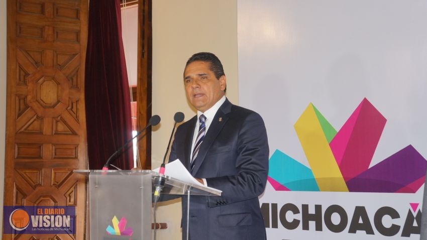 Silvano Aureoles anuncia reingenieria en la Administración Estatal.