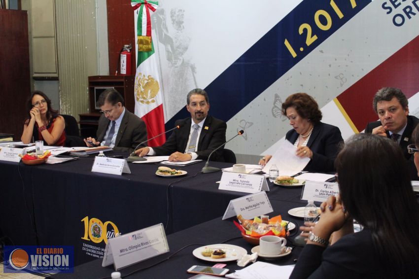 Se propone al Pleno de la ANUIES reconocer a la UMSNH con motivo de su Centenario