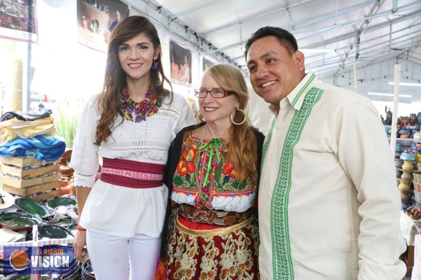 Los artesanos son la esencia y razón de ser del Tianguis Artesanal: Victor Manriquez