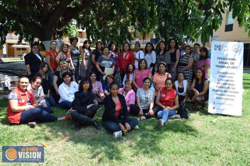 Mujeres priístas de Michoacán inician programa de capacitación 2017 en Zamora 