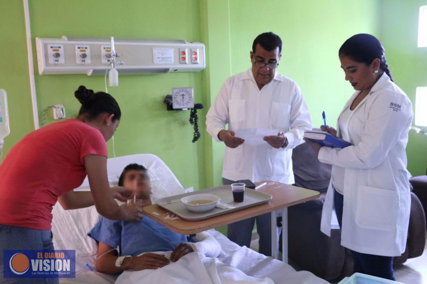 Cumple Gobierno de Michoacán con atención integral a víctimas de accidente en autopista Siglo XXI